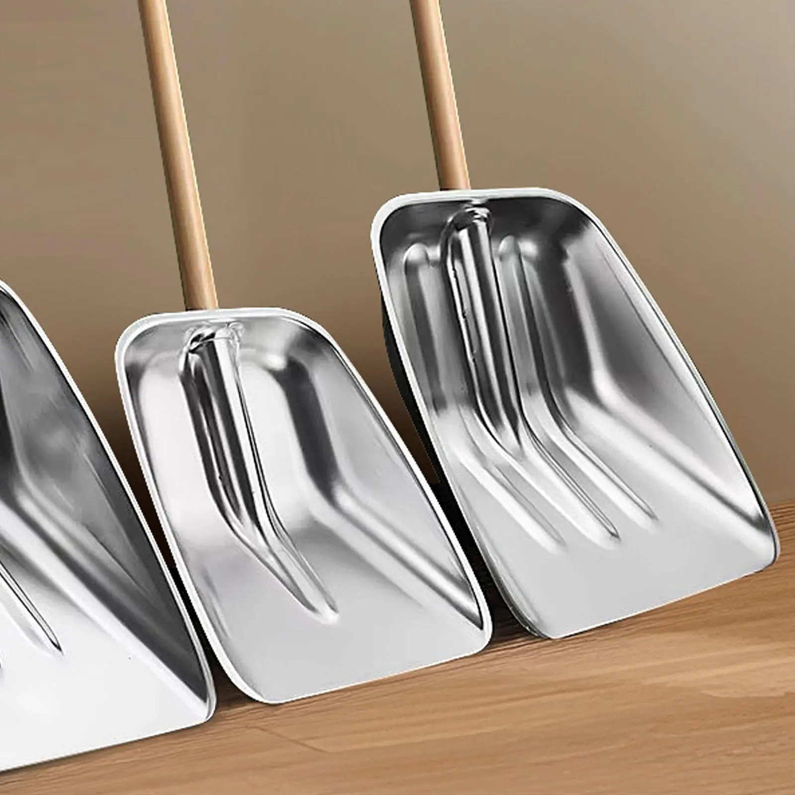 Stainless Steel Snow Removal Tool Agricultural Shovel Outdoor Snow Removal Shovel For Cleaning Snow Pushing Grain Rice
Stainless Steel Snow Removal Tool Agricultural Shovel Outdoor Snow Removal Shovel For Cleaning Snow Pushing Grain Rice