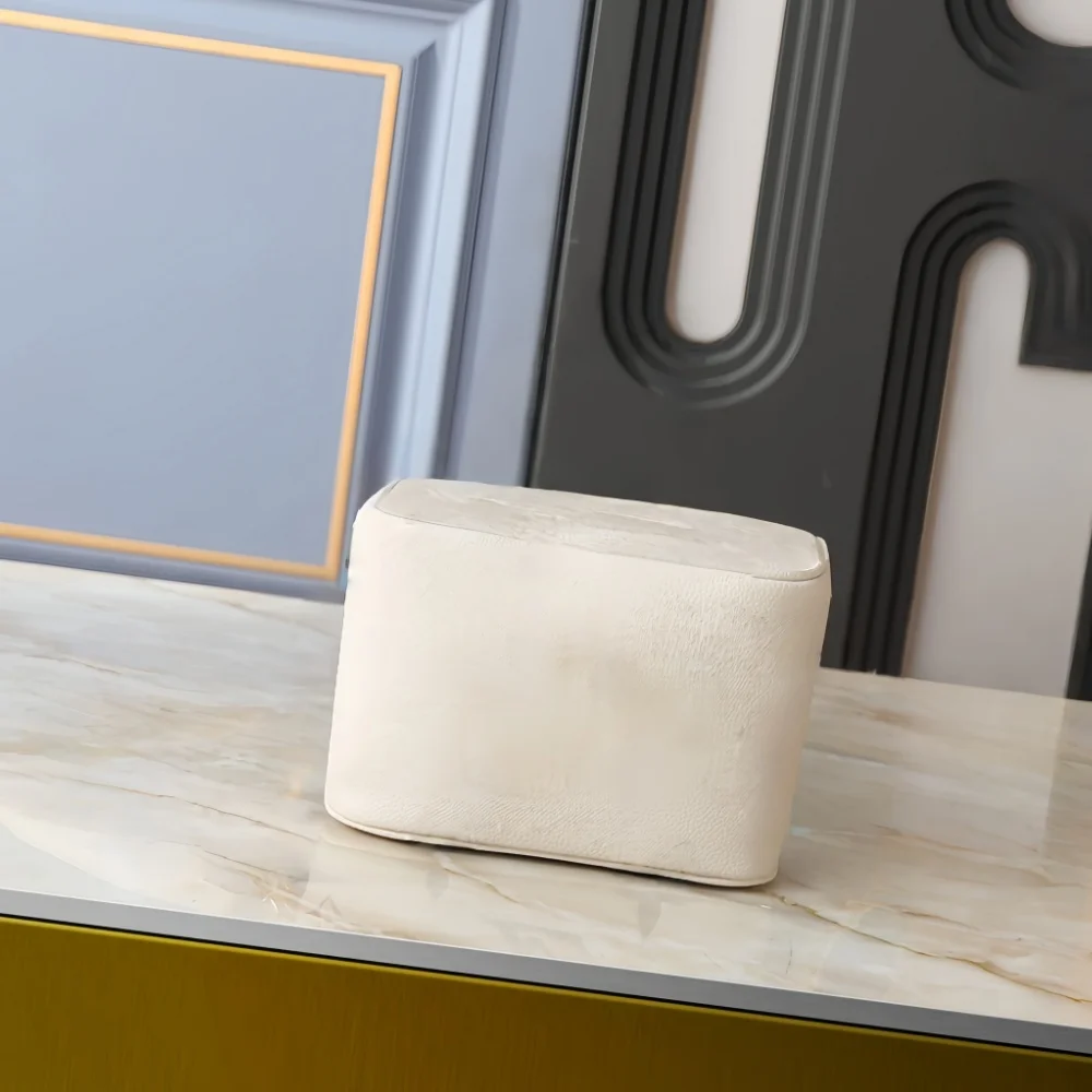 2026 New Women's Bucket Bag, Crossbody Bag, Handbag, Available in Four Colors, White 19×13×11cm
2026 New Women's Bucket Bag, Crossbody Bag, Handbag, Available in Four Colors, White 19×13×11cm