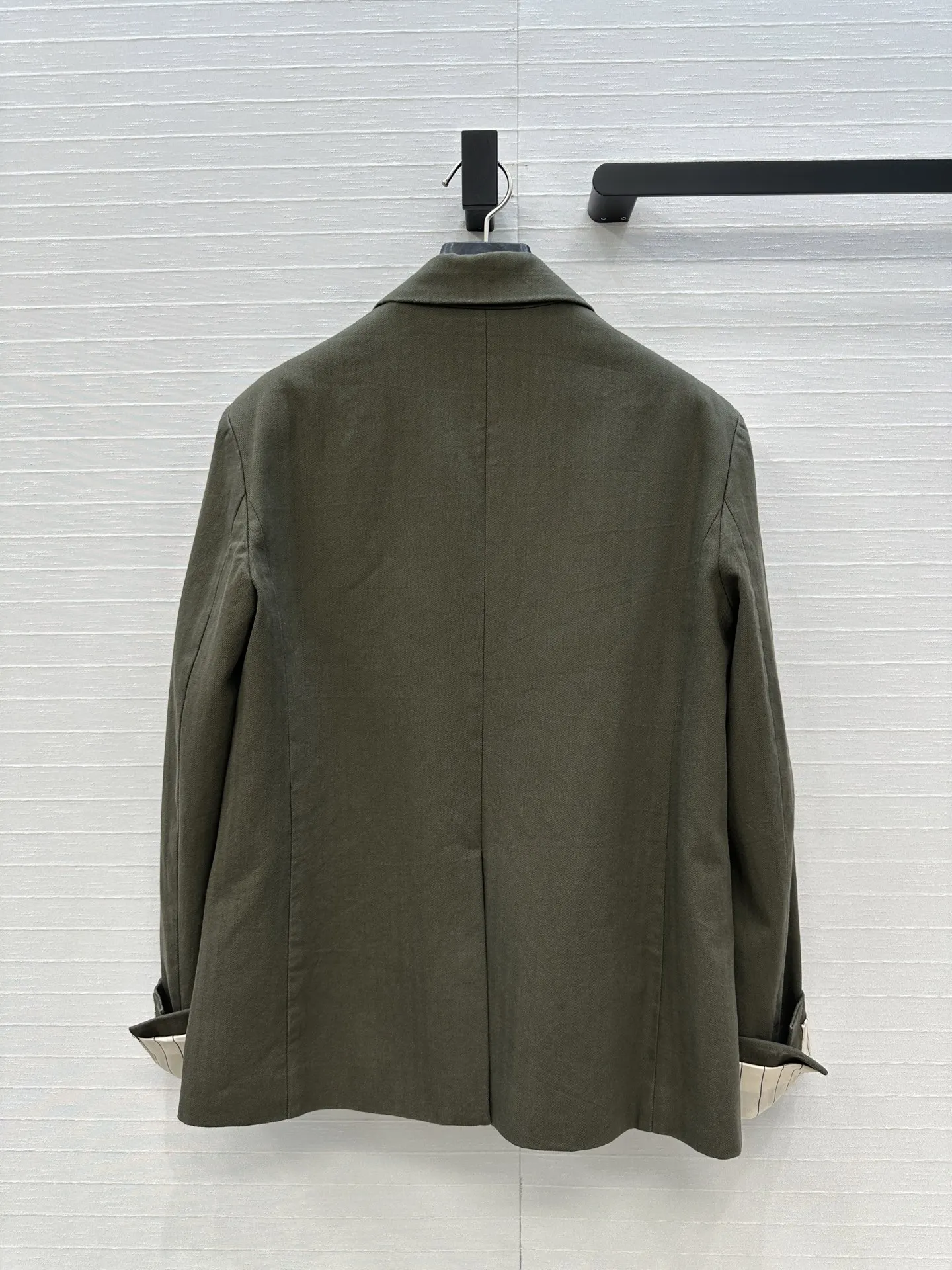 Autumn New Style Ladies High Intelligence Feeling Green Casual Suit Jacket Shorts Suit 
Autumn New Style Ladies High Intelligence Feeling Green Casual Suit Jacket Shorts Suit