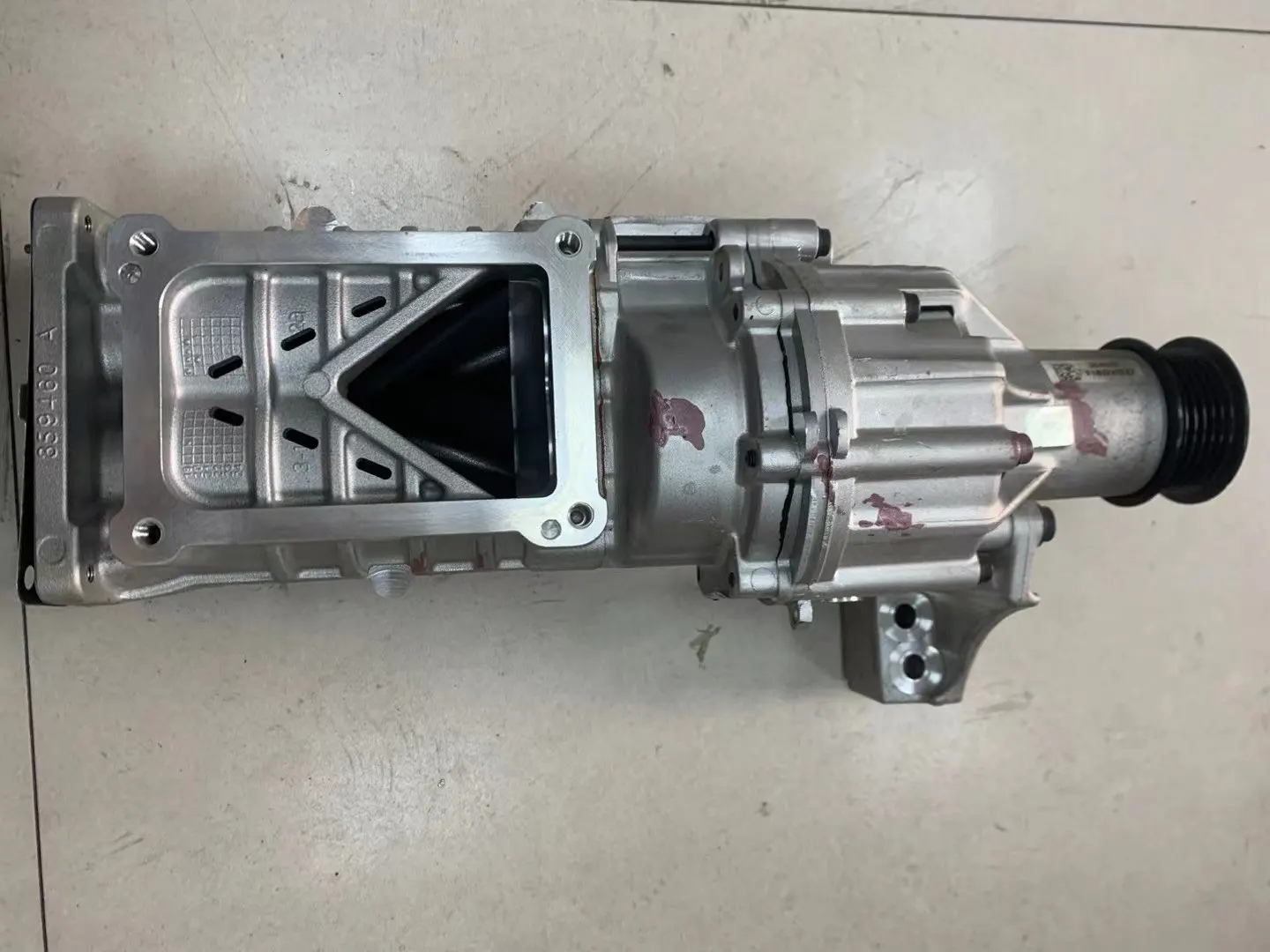 Supercharger Turbocharger Assembly for Volvo S60 S90 V90 XC60 XC90 2.0L 36010125 6906217 Fits for Multiple Models
Supercharger Turbocharger Assembly for Volvo S60 S90 V90 XC60 XC90 2.0L 36010125 6906217 Fits for Multiple Models