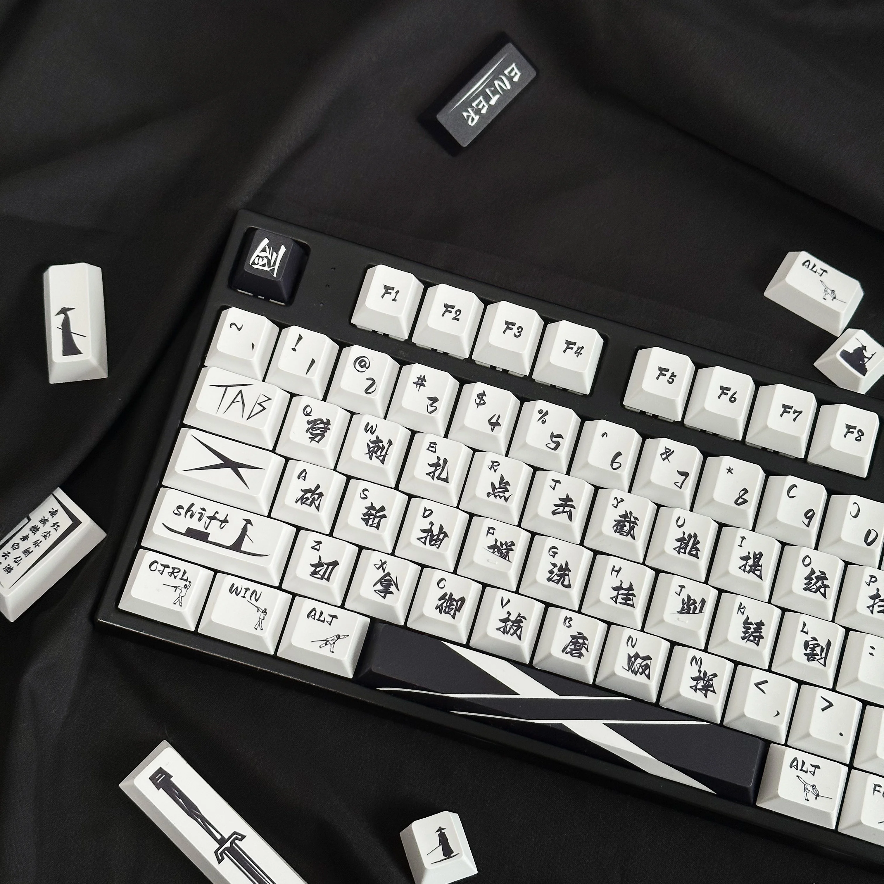 Chinese style knight keycaps Cherry Profile 134 Keys PBT Sublimation Process for Cherry MX Switches Mechanical Keyboard
Chinese style knight keycaps Cherry Profile 134 Keys PBT Sublimation Process for Cherry MX Switches Mechanical Keyboard