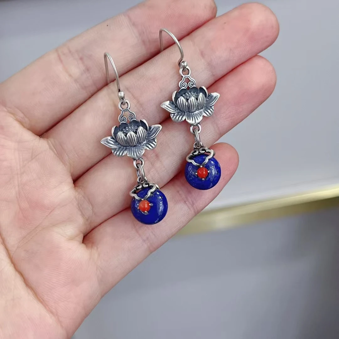 Langyan 925 Sterling Silver Lapis Lazuli Drop Earrings for Women Chinese Style Vintage Flower Earrings Jewelry Gift for Her
Langyan 925 Sterling Silver Lapis Lazuli Drop Earrings for Women Chinese Style Vintage Flower Earrings Jewelry Gift for Her