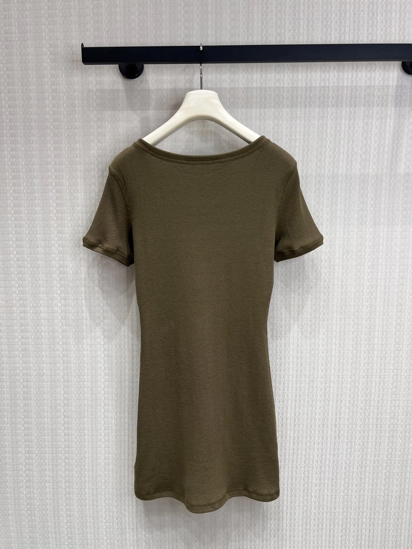 2026 Summer New Style Fashionable Comfortable Slim-Fitting Simple And Versatile Pure Erotic Style Retro Round-neck Dress
2026 Summer New Style Fashionable Comfortable Slim-Fitting Simple And Versatile Pure Erotic Style Retro Round-neck Dress