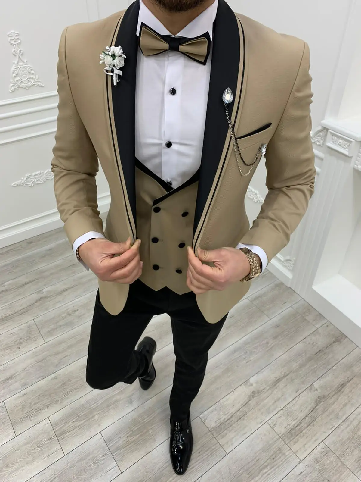 Luxury Formal Suits For Men 2024 Stylish Male Blazer Slim Fit Tuxedo For Wedding Three Pieces Jacket+Pants+Vest Costume Homme
Luxury Formal Suits For Men 2024 Stylish Male Blazer Slim Fit Tuxedo For Wedding Three Pieces Jacket+Pants+Vest Costume Homme