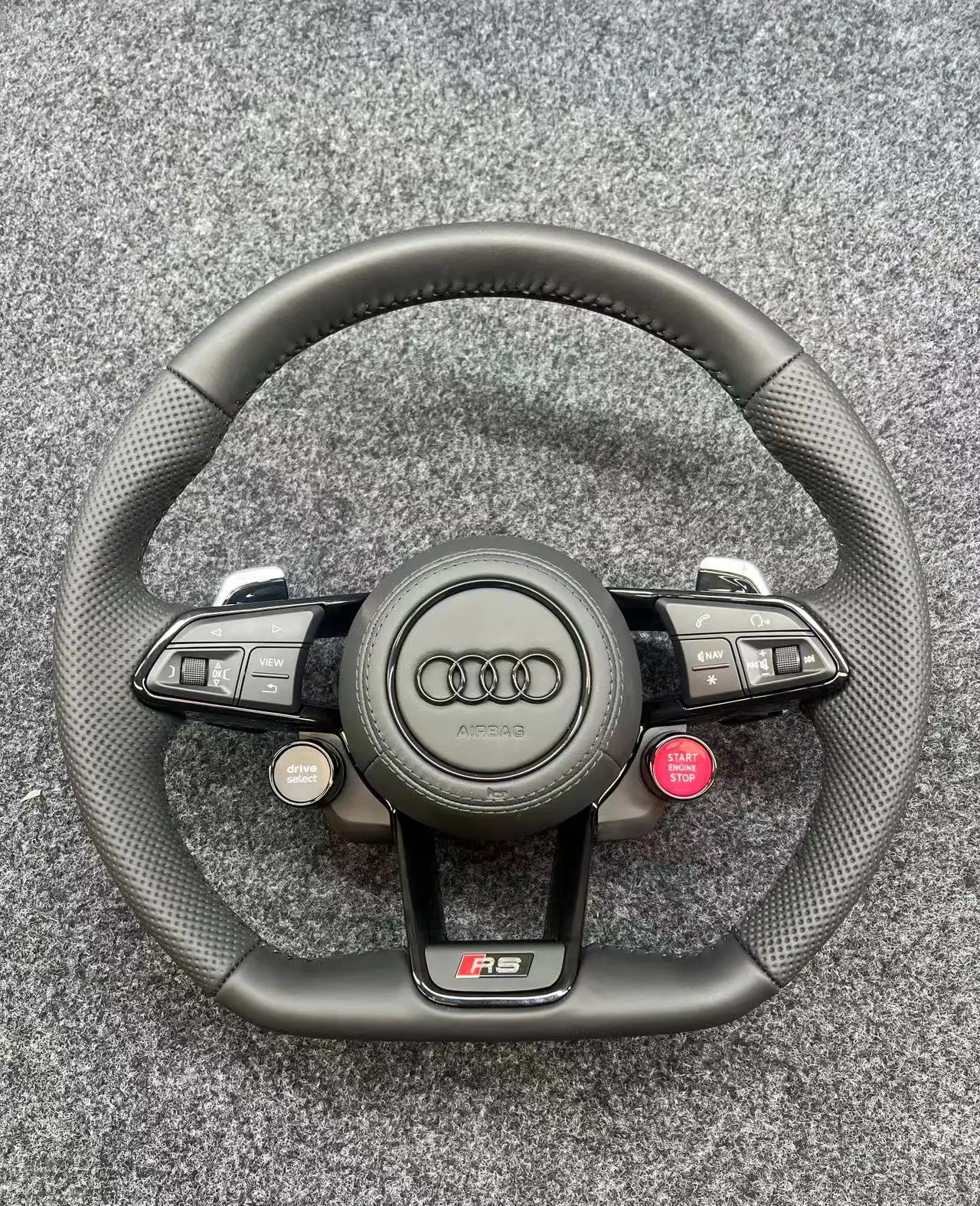 For Audi R8 steering wheel assembly upgrade R8 button sports mode applicable to all new and old models modification and upgrade
For Audi R8 steering wheel assembly upgrade R8 button sports mode applicable to all new and old models modification and upgrade