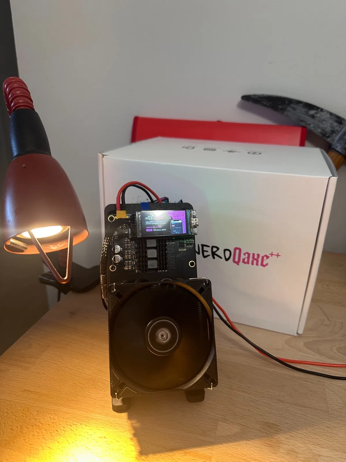 JD BUY 2 GET 1 FREE New 6TH/s Bitaxe Miner NerdQaxe++ Rev 6.1 100W BM1370 chip Bitcoin Solo Miner
JD BUY 2 GET 1 FREE New 6TH/s Bitaxe Miner NerdQaxe++ Rev 6.1 100W BM1370 chip Bitcoin Solo Miner