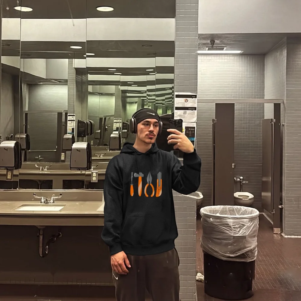 Осенне-зимняя толстовка с капюшоном, трендовая повседневная черная толстовка с капюшоном, инструменты для ремонта, графический мотив, удобный, мягкий
Осенне-зимняя толстовка с капюшоном, трендовая повседневная черная толстовка с капюшоном, инструменты для ремонта, графический мотив, удобный, мягкий