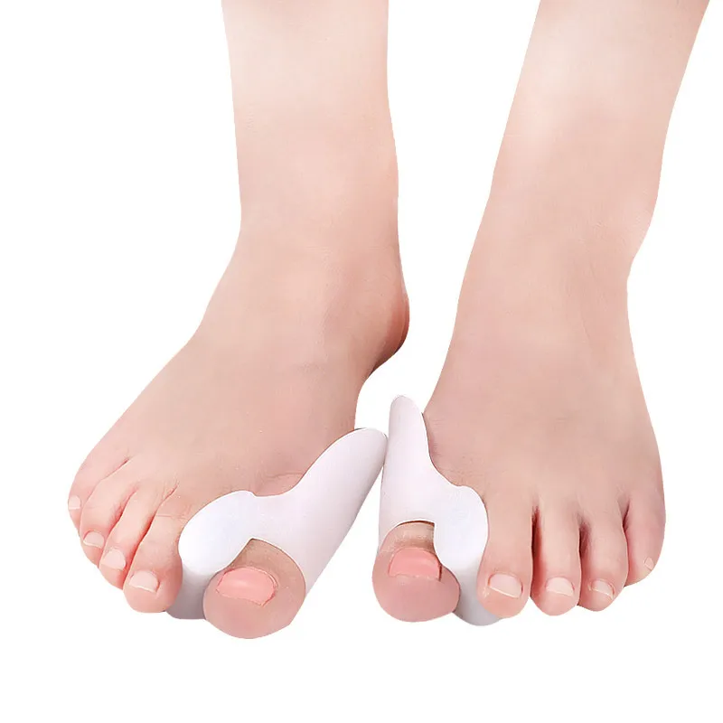 4Pair Bunion Corrector SEBS Toe Spacers Hallux Valgus Straighteners Overlapping Toe Separators for Pain Relief Gel-like Softness
4Pair Bunion Corrector SEBS Toe Spacers Hallux Valgus Straighteners Overlapping Toe Separators for Pain Relief Gel-like Softness