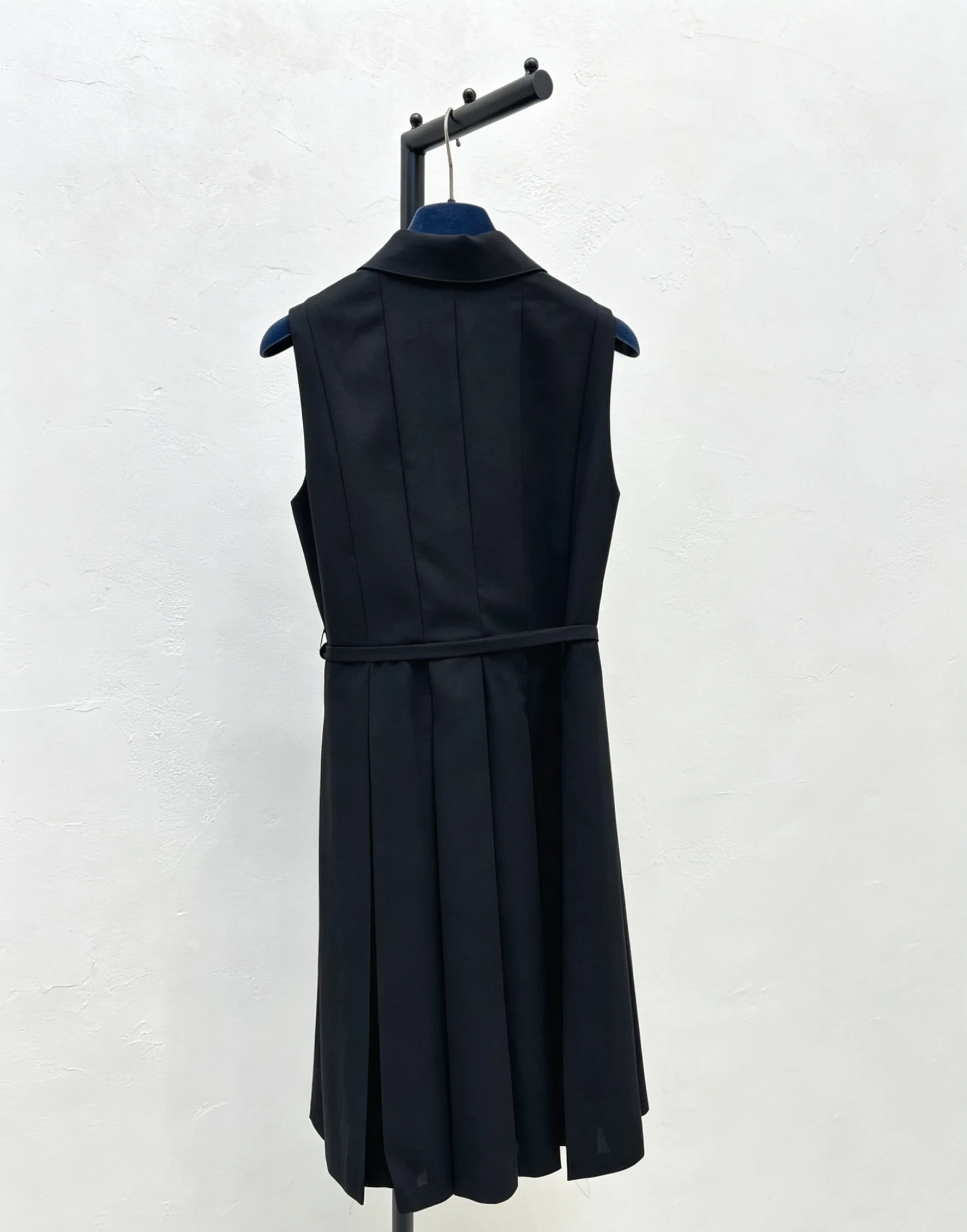 2026 Summer New Style Women's Clothing - Sleeveless Dress - Simple, Elegant and Grand - Women's Sleeveless Dress
2026 Summer New Style Women's Clothing - Sleeveless Dress - Simple, Elegant and Grand - Women's Sleeveless Dress