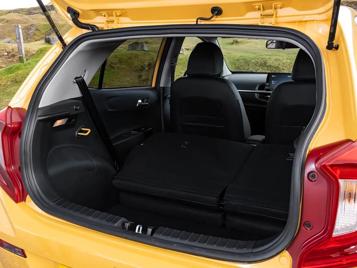 Задний амортизатор с пружиной для Kia Morning/Picanto (JA) MK3 2018-2025, газовая пружина-амортизатор для задней двери багажника хэтчбека
Задний амортизатор с пружиной для Kia Morning/Picanto (JA) MK3 2018-2025, газовая пружина-амортизатор для задней двери багажника хэтчбека