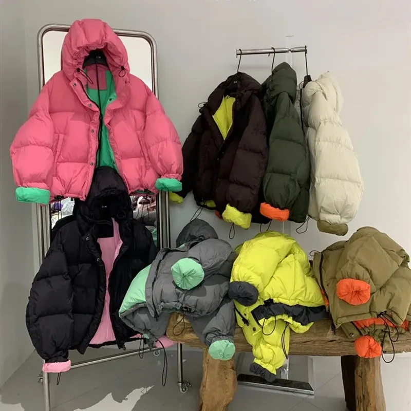 90% White Duck Down Hooded Down Jacket Women Winter Contrast Color Hooded Puffer Jacket Women's Warm Down Coat
90% White Duck Down Hooded Down Jacket Women Winter Contrast Color Hooded Puffer Jacket Women's Warm Down Coat