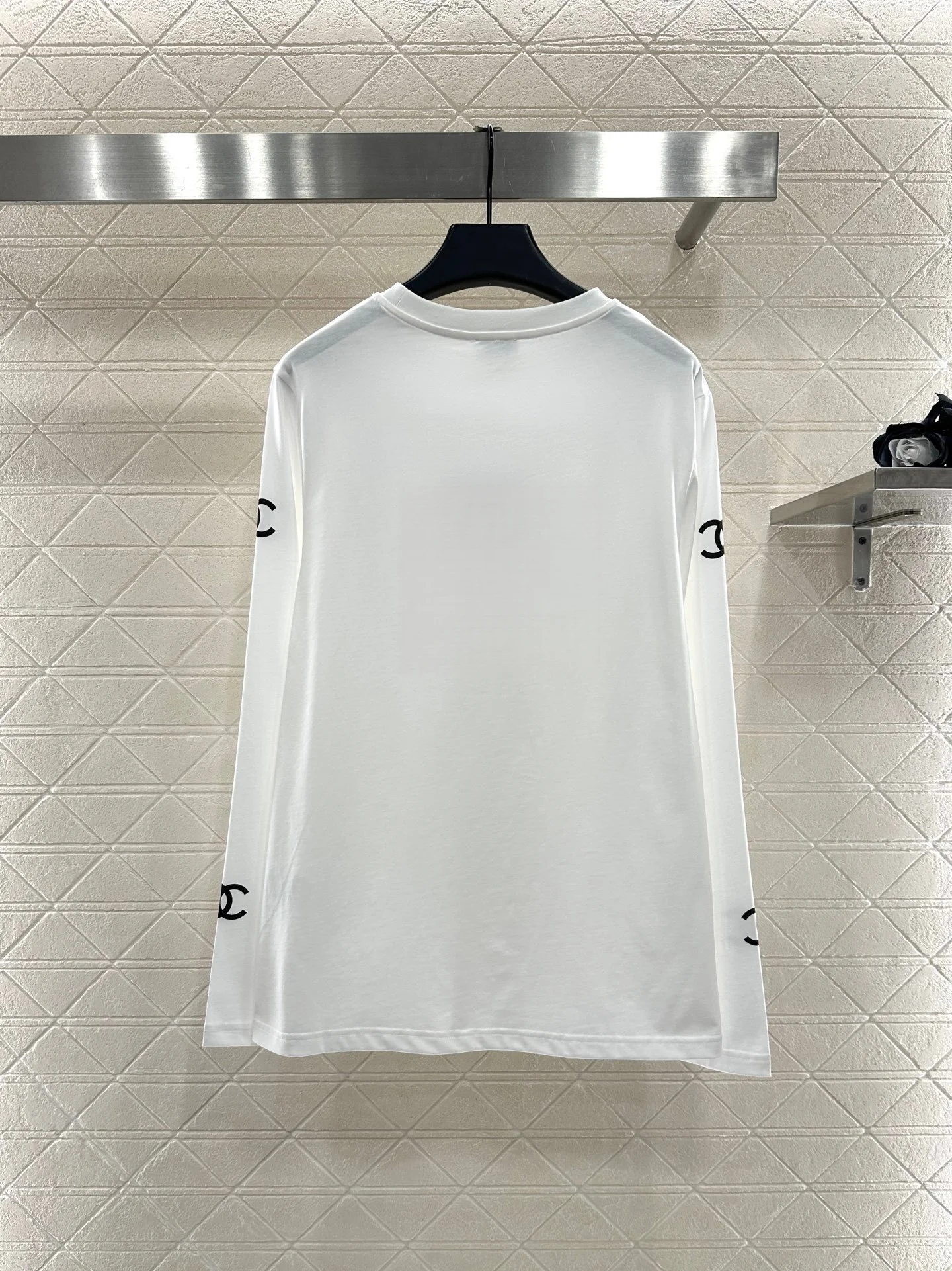 Women's Long Sleeve pure cotton T-Shirt Fashion Brand Logo Printed Top Casual high elastic Streetwear White T-shirt Hot Sale
Women's Long Sleeve pure cotton T-Shirt Fashion Brand Logo Printed Top Casual high elastic Streetwear White T-shirt Hot Sale