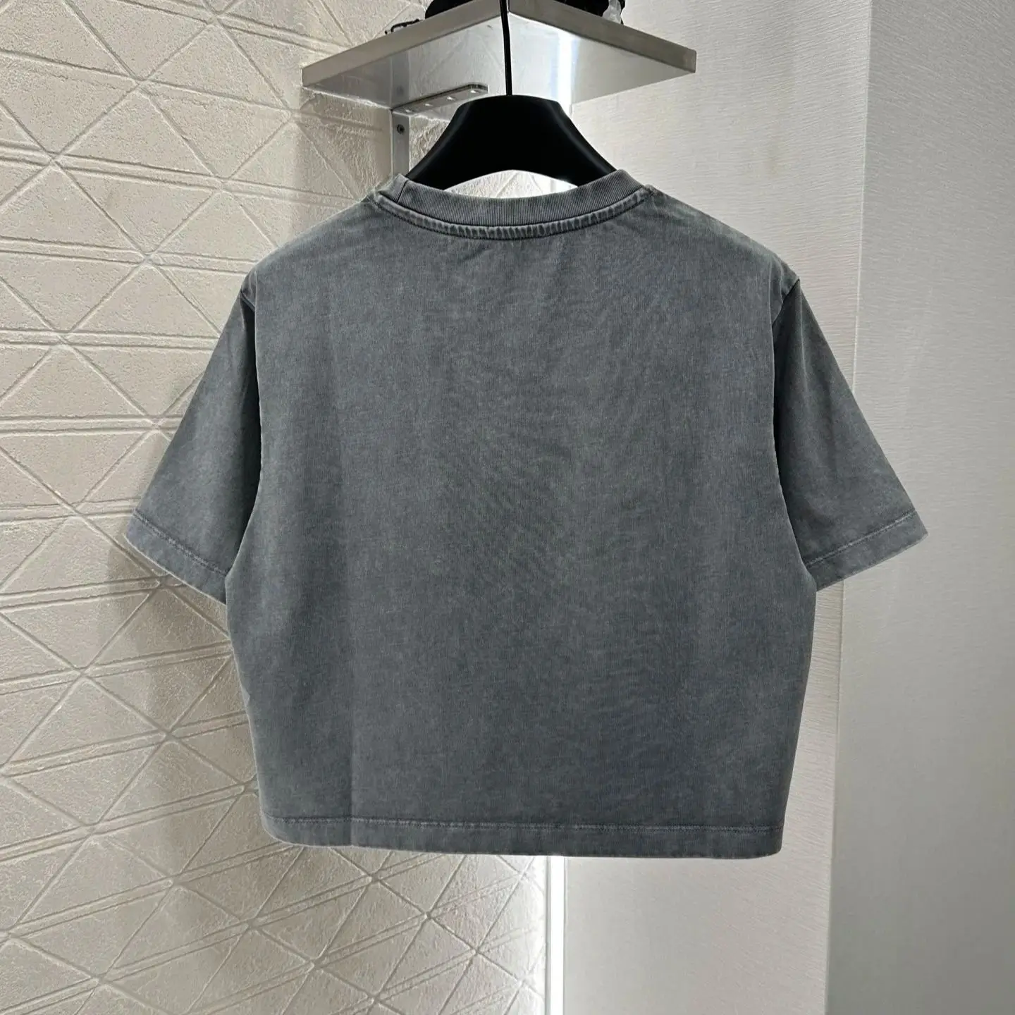 2025 Fried Color Washed Heavy Industry Rhinestone Cropped Top Double-Strand Cotton Material Waist-Exposed T-Shirt Cutting
2025 Fried Color Washed Heavy Industry Rhinestone Cropped Top Double-Strand Cotton Material Waist-Exposed T-Shirt Cutting