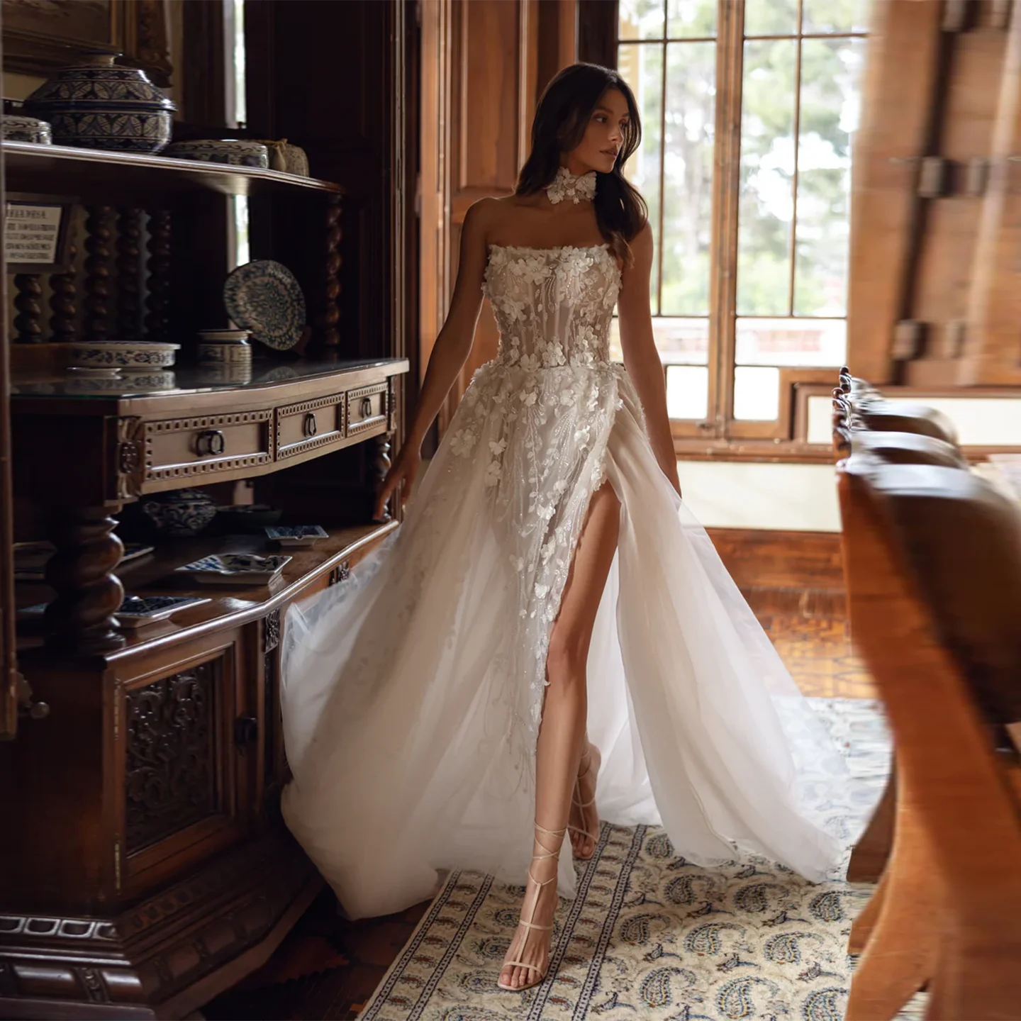 Sharon Said Elegant 3D Flowers Strapless Off White Wedding Dress Vintage Side Slit Sleeveless Tulle Bride Gowns SW413 Customized
Sharon Said Elegant 3D Flowers Strapless Off White Wedding Dress Vintage Side Slit Sleeveless Tulle Bride Gowns SW413 Customized