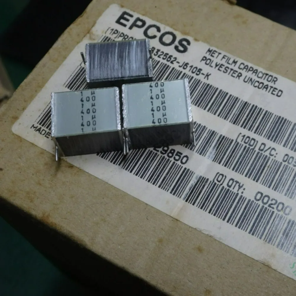 5pcs/lot EPCOS 1.0uf 400V 1uf 1u0 105 K Brand New 15mm Layered Film Capacitor B32562J6105K
5pcs/lot EPCOS 1.0uf 400V 1uf 1u0 105 K Brand New 15mm Layered Film Capacitor B32562J6105K