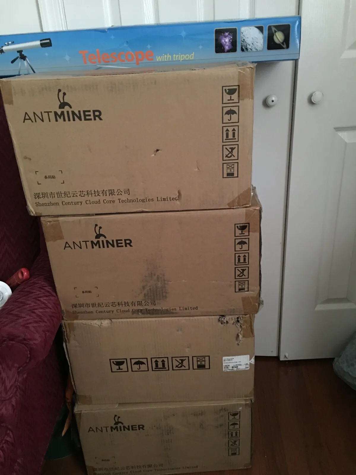 DCE Bitmain Antminer L9 Next-Generation DOGE LTC Miner Ultra Efficient Scrypt ASIC
DCE Bitmain Antminer L9 Next-Generation DOGE LTC Miner Ultra Efficient Scrypt ASIC