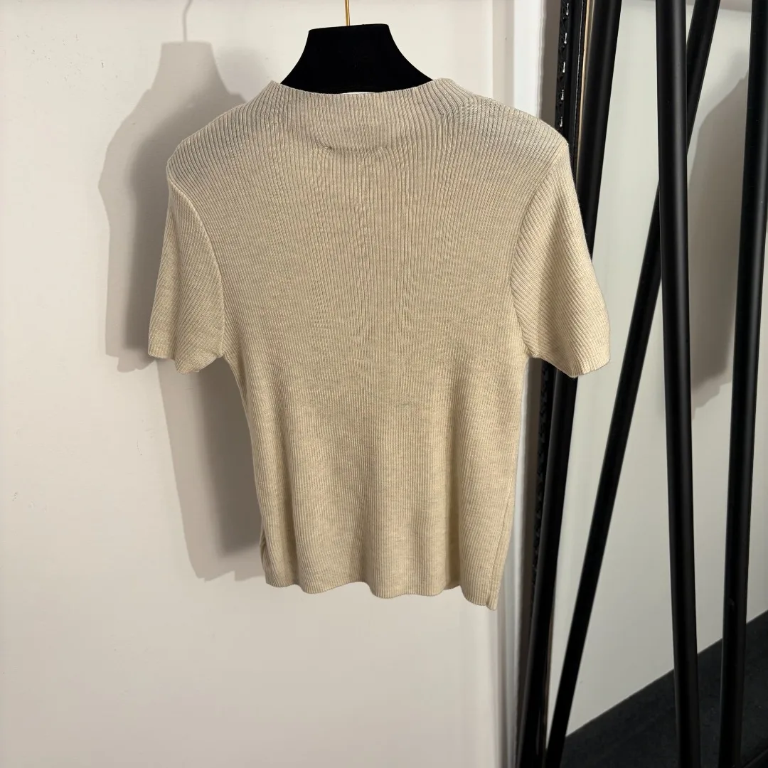 Woman Clothes Early Spring Wear Casual Fit Slim Short-Sleeved Wool Sweater Material Comfortable And Versatile
Woman Clothes Early Spring Wear Casual Fit Slim Short-Sleeved Wool Sweater Material Comfortable And Versatile