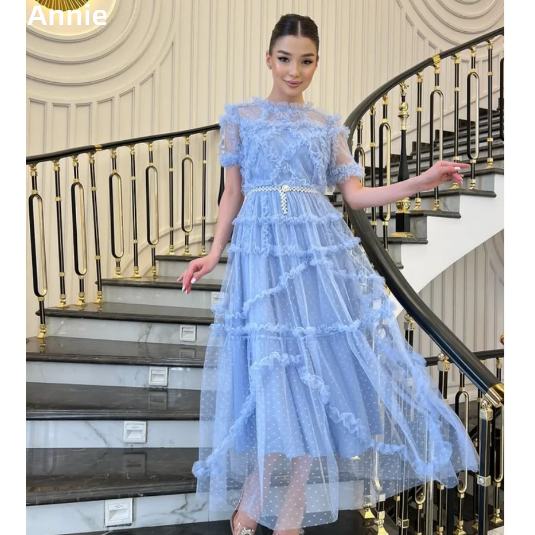 Annie Sky Blue Prom Dresses Tulle Curled Edge Evening Dresses Handmade Pearl Anklet A-line Ladies Wedding Party Dresses
Annie Sky Blue Prom Dresses Tulle Curled Edge Evening Dresses Handmade Pearl Anklet A-line Ladies Wedding Party Dresses
