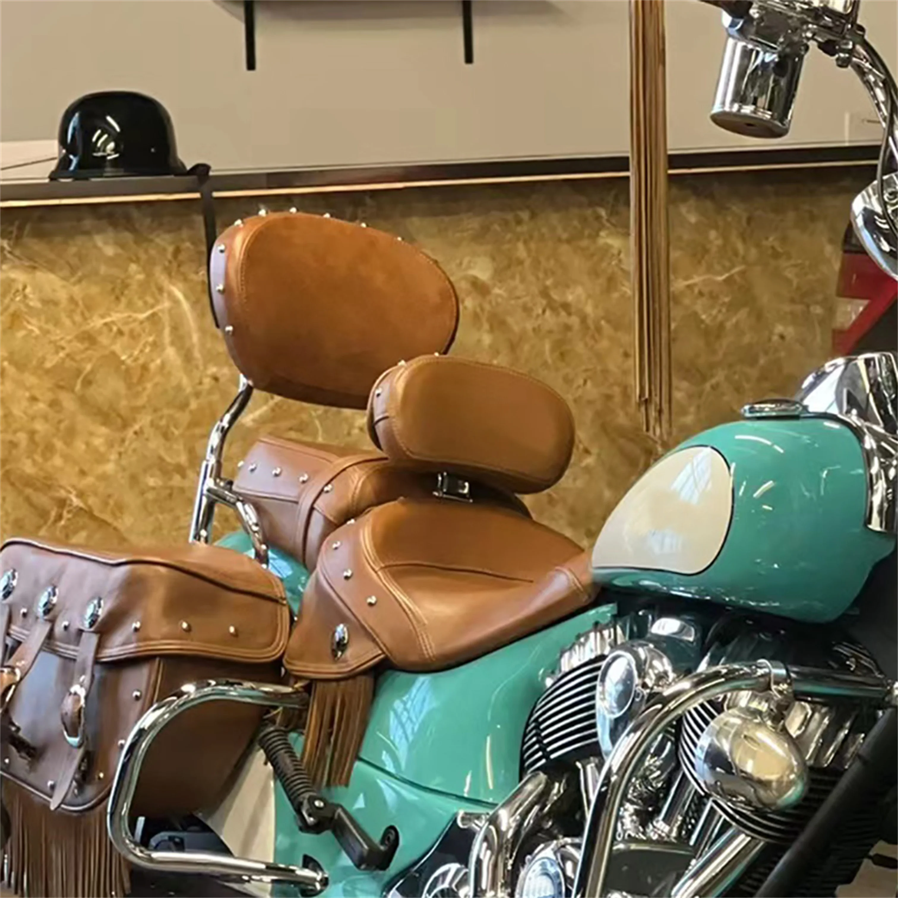 For Indian 14-24 Chief Roadmaster Chieftain Springfield Adjustable Plug In Driver Rider Backrest Pad Motorcycle Accessories
For Indian 14-24 Chief Roadmaster Chieftain Springfield Adjustable Plug In Driver Rider Backrest Pad Motorcycle Accessories