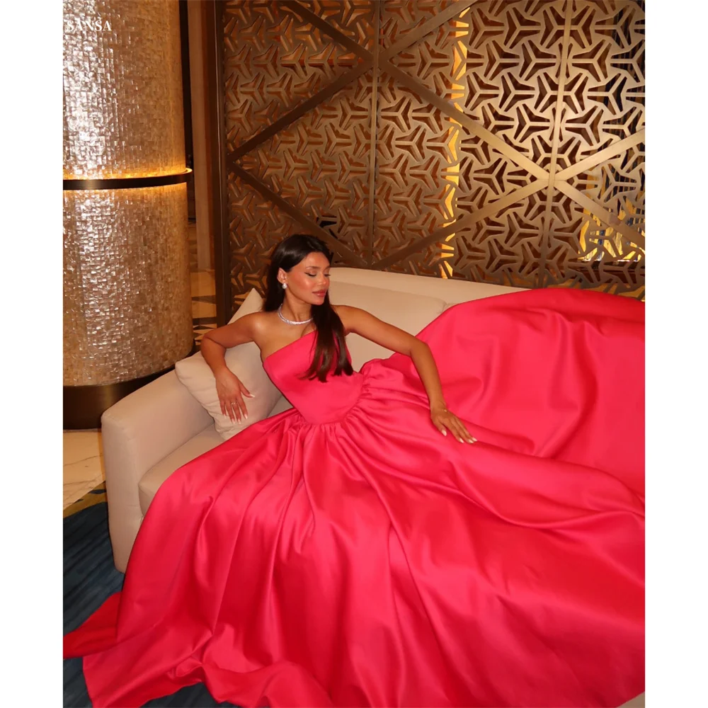 Sansa customized Red Strapless A-line Prom Dresses Sleeveless Simple فساتين سهرة Elegant Formal Evening vestidos de festa 2025
Sansa customized Red Strapless A-line Prom Dresses Sleeveless Simple فساتين سهرة Elegant Formal Evening vestidos de festa 2025