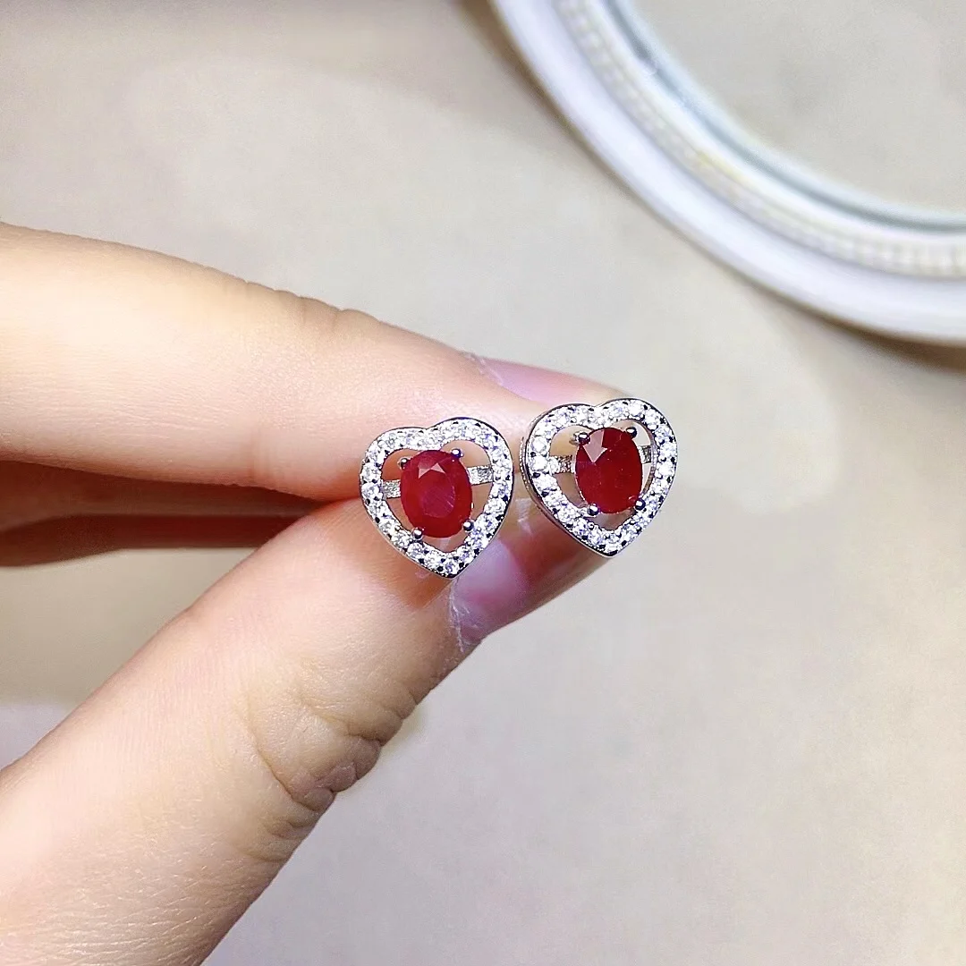 Classic 925 Silver Heart Stud Earrings 4mm*5mm 100% Natural Ruby Stud Earrings Solid Sterling Silver Ruby Jewelry
Classic 925 Silver Heart Stud Earrings 4mm*5mm 100% Natural Ruby Stud Earrings Solid Sterling Silver Ruby Jewelry