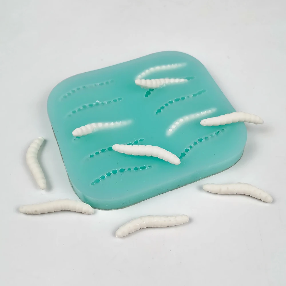 Maggot Silicone Mold for Joke, Handmade Prank Worm Mould, DIY Prank Toys, Gift Tools, Mischief Novelty Toys
Maggot Silicone Mold for Joke, Handmade Prank Worm Mould, DIY Prank Toys, Gift Tools, Mischief Novelty Toys