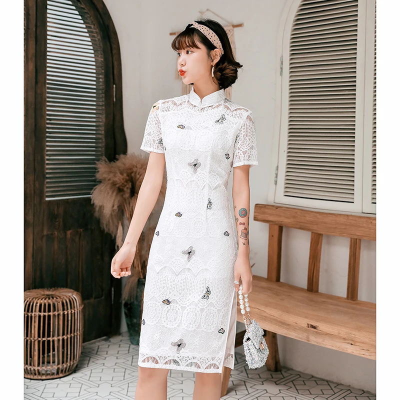 Sexy Slim High Split Chinese Dress Women White Short Qipao Elegant Lace Embroidery Cheongsam Lady Traditional Chinese Vestidos
Sexy Slim High Split Chinese Dress Women White Short Qipao Elegant Lace Embroidery Cheongsam Lady Traditional Chinese Vestidos