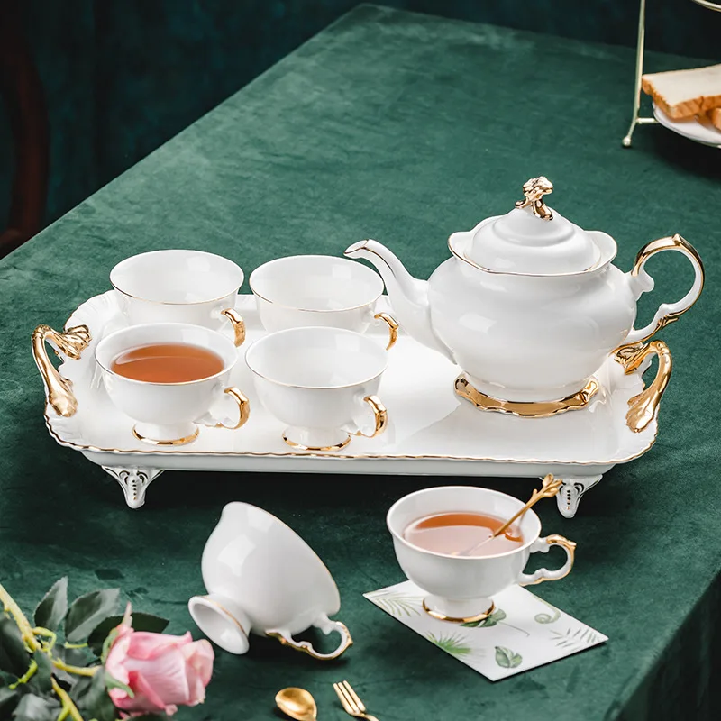 New Europe Noble Bone China Coffee Pot Coffee Cups Set With Tray Luxury Ceramic Mug Top-grade Tea Cups Cafe Party Drinkware
New Europe Noble Bone China Coffee Pot Coffee Cups Set With Tray Luxury Ceramic Mug Top-grade Tea Cups Cafe Party Drinkware
