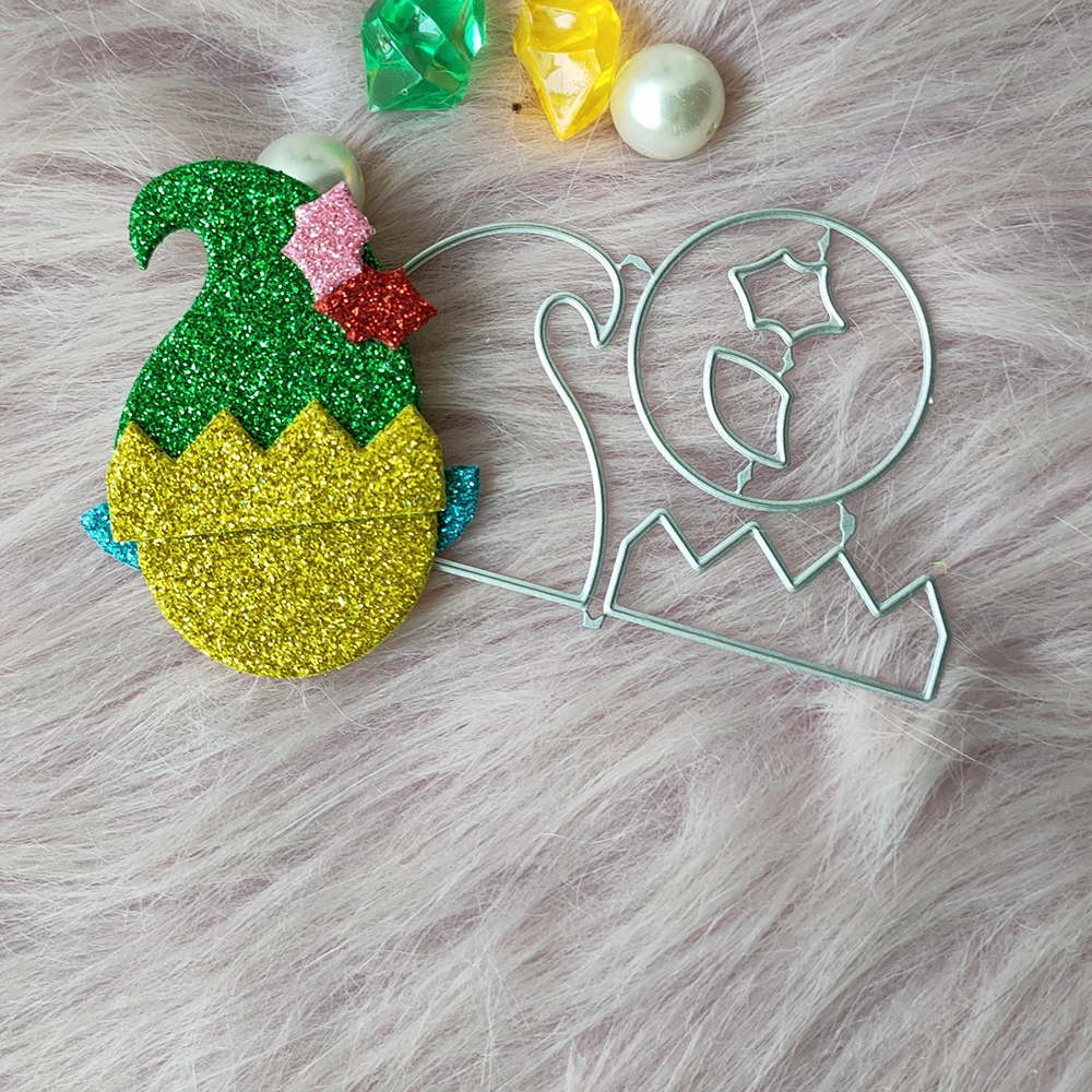 New Christmas hat metal cutting die mould scrapbook decoration embossed photo album decoration card making DIY handicrafts
New Christmas hat metal cutting die mould scrapbook decoration embossed photo album decoration card making DIY handicrafts
