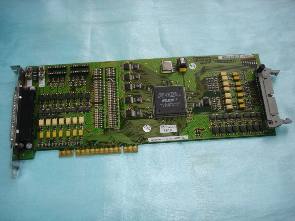 Industrial equipments special card PCI interface Orbotech schuh IO-TRION VER 2.2 0355453A REV.B
Industrial equipments special card PCI interface Orbotech schuh IO-TRION VER 2.2 0355453A REV.B