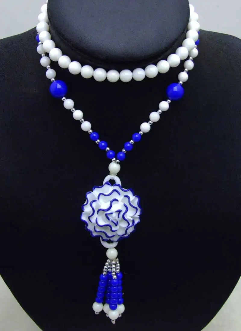 Qingmos Fashion Blue Ceramics 40mm Flower Pendant Necklace for Women Tridacna White Shell Giant Clam Long Necklace 26" Sweater
Qingmos Fashion Blue Ceramics 40mm Flower Pendant Necklace for Women Tridacna White Shell Giant Clam Long Necklace 26" Sweater