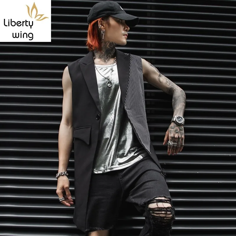 New Fashion Mens Long Suit Vest Patchwork Striped Sleeveless Waistcoat Blazer Gilet Homme Personality Slim Fit Club Party Jacket
New Fashion Mens Long Suit Vest Patchwork Striped Sleeveless Waistcoat Blazer Gilet Homme Personality Slim Fit Club Party Jacket