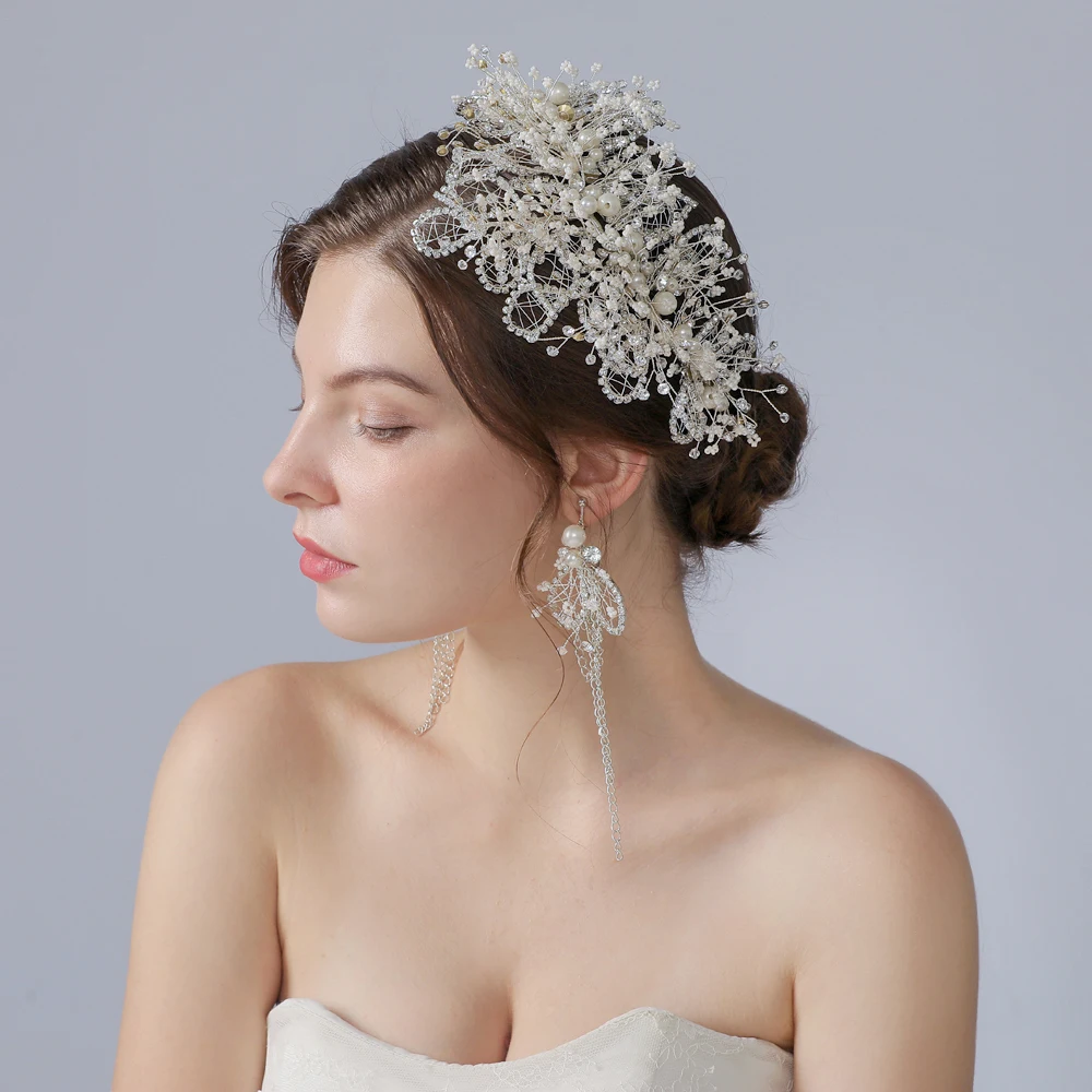 100% Handmade Princess Crystal Tiaras And Crowns Designer Bridal Crown Wholesale Wedding Headband Bride Bridal Hair Jewelry
100% Handmade Princess Crystal Tiaras And Crowns Designer Bridal Crown Wholesale Wedding Headband Bride Bridal Hair Jewelry