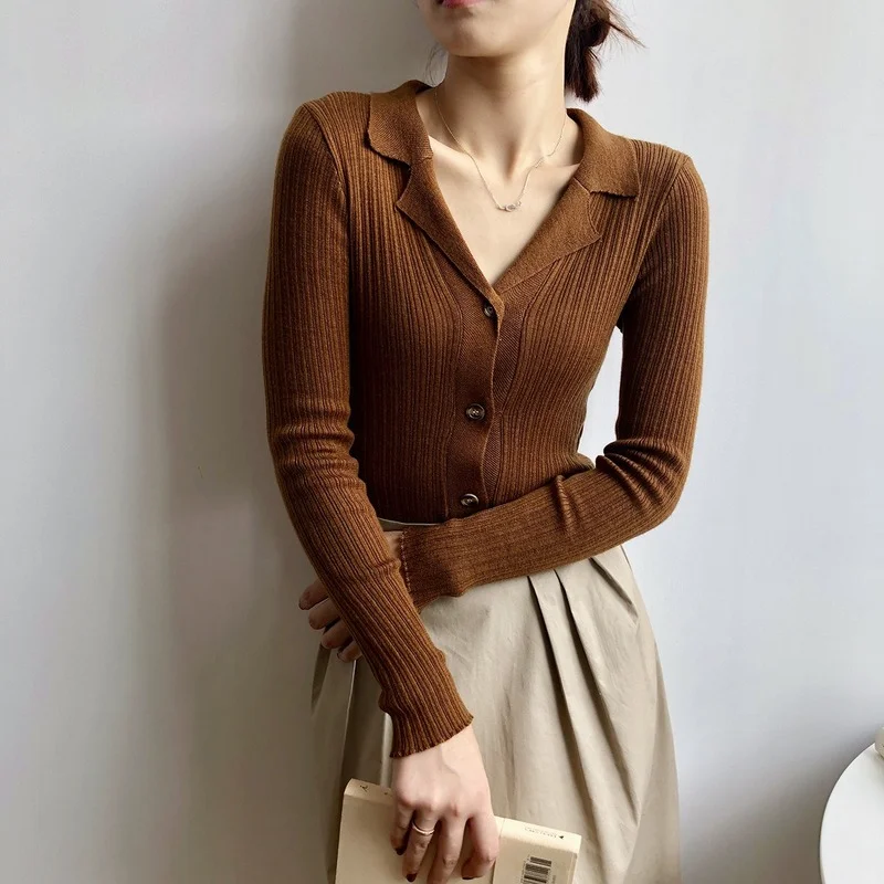 Luxury 2021 Autumn Solid Suit Collar Long-sleeved Bottoming Shirt Slimming Knit Sweater Cardigan Women Fall 2021 Women Clothing
Luxury 2021 Autumn Solid Suit Collar Long-sleeved Bottoming Shirt Slimming Knit Sweater Cardigan Women Fall 2021 Women Clothing