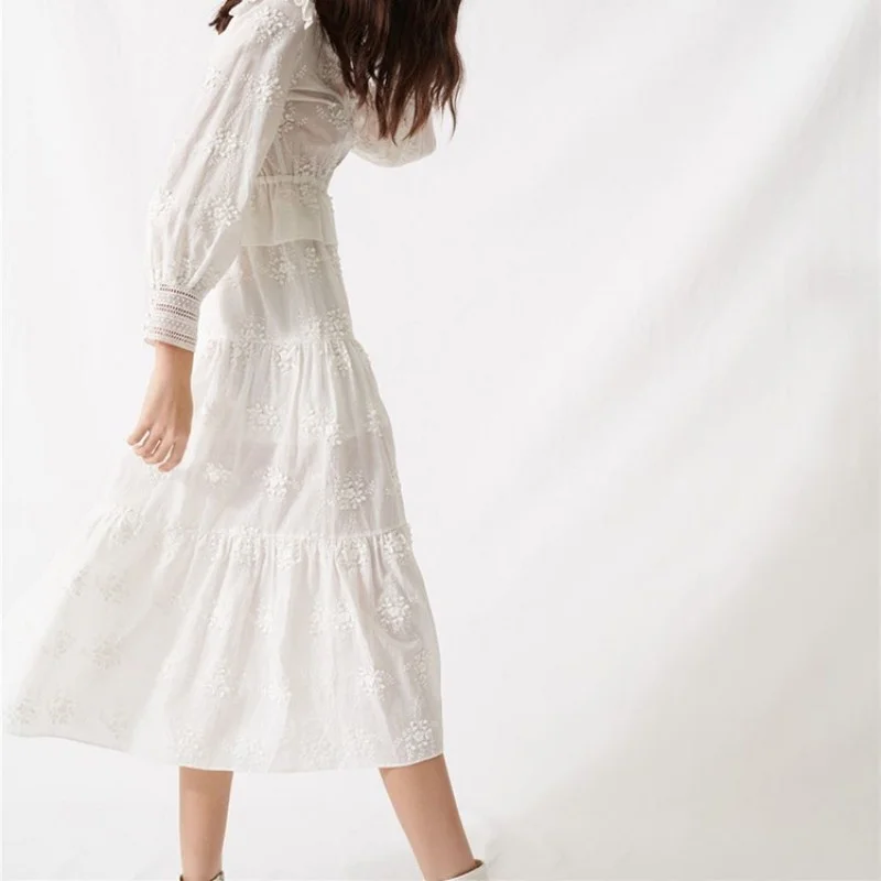 Puff Sweet Sleeve White Dress 2022 Autumn Female Embroidered Cotton Boho Mid Calf Dresses Vintage Loose Fit V-Neck Shirt Dress
Puff Sweet Sleeve White Dress 2022 Autumn Female Embroidered Cotton Boho Mid Calf Dresses Vintage Loose Fit V-Neck Shirt Dress