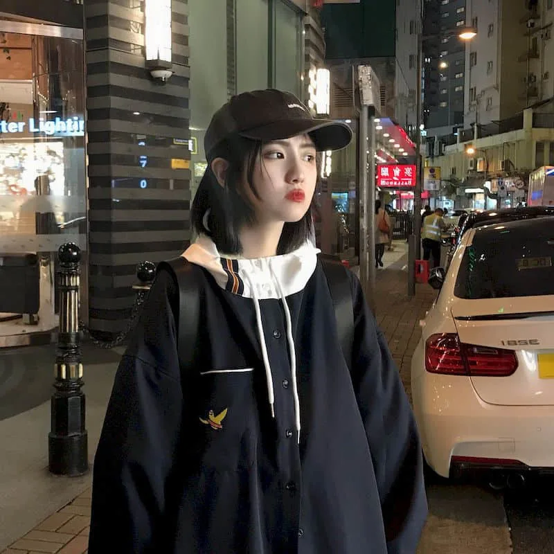 Hooded Thin Coat women 2022 autumn winter new Korean sweater Oversize casual long-sleeved shirt tops cool streetwear punk Jacket
Hooded Thin Coat women 2022 autumn winter new Korean sweater Oversize casual long-sleeved shirt tops cool streetwear punk Jacket