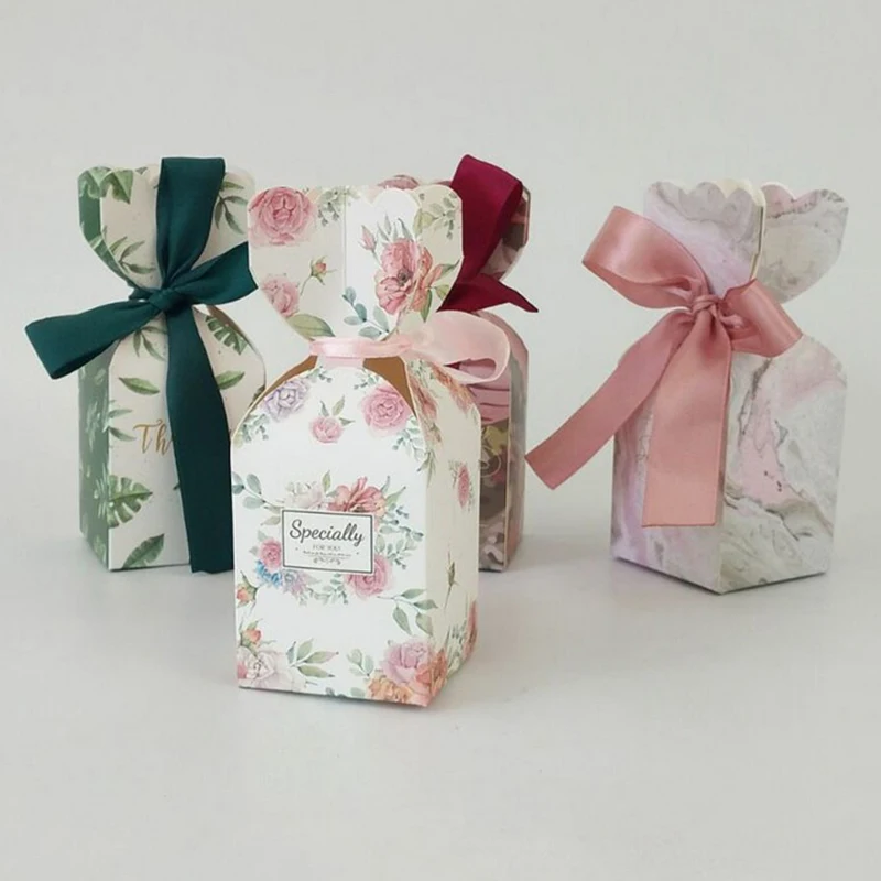 50pcs Vase Style Wedding Favor And Gift Box Candy Box Chocolate Boxes Cookies Bag Wedding Decor Kits Birthday Party Supplies
50pcs Vase Style Wedding Favor And Gift Box Candy Box Chocolate Boxes Cookies Bag Wedding Decor Kits Birthday Party Supplies