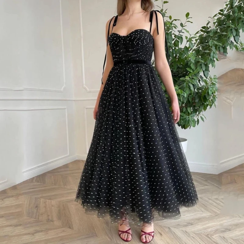 Недорогое китайское черное свадебное платье 2021 Vestido de Noiva Curto Короткие свадебные платья длиной ниже колена винтажные Свадебные платья велюр
Недорогое китайское черное свадебное платье 2021 Vestido de Noiva Curto Короткие свадебные платья длиной ниже колена винтажные Свадебные платья велюр