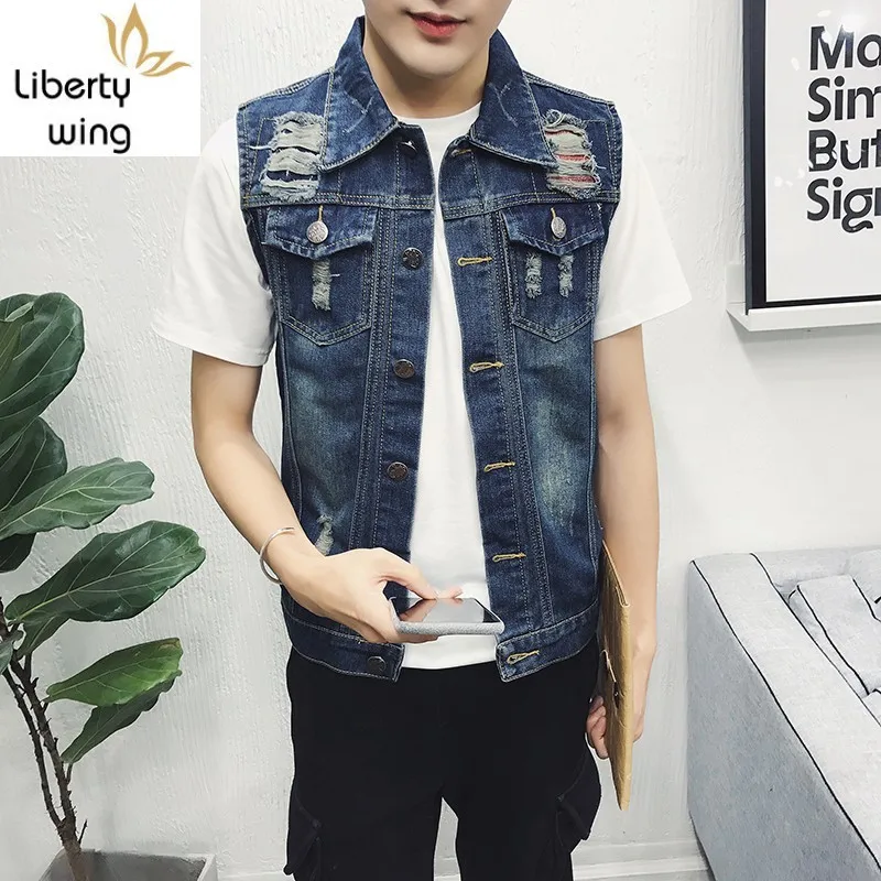 Fashion Mens Slim Fit Sleeveless Hole Ripped Denim Vest Single Breasted Jeans Waistcoat Tank Jacket Outerwear 3XL Cowboy Vests
Fashion Mens Slim Fit Sleeveless Hole Ripped Denim Vest Single Breasted Jeans Waistcoat Tank Jacket Outerwear 3XL Cowboy Vests