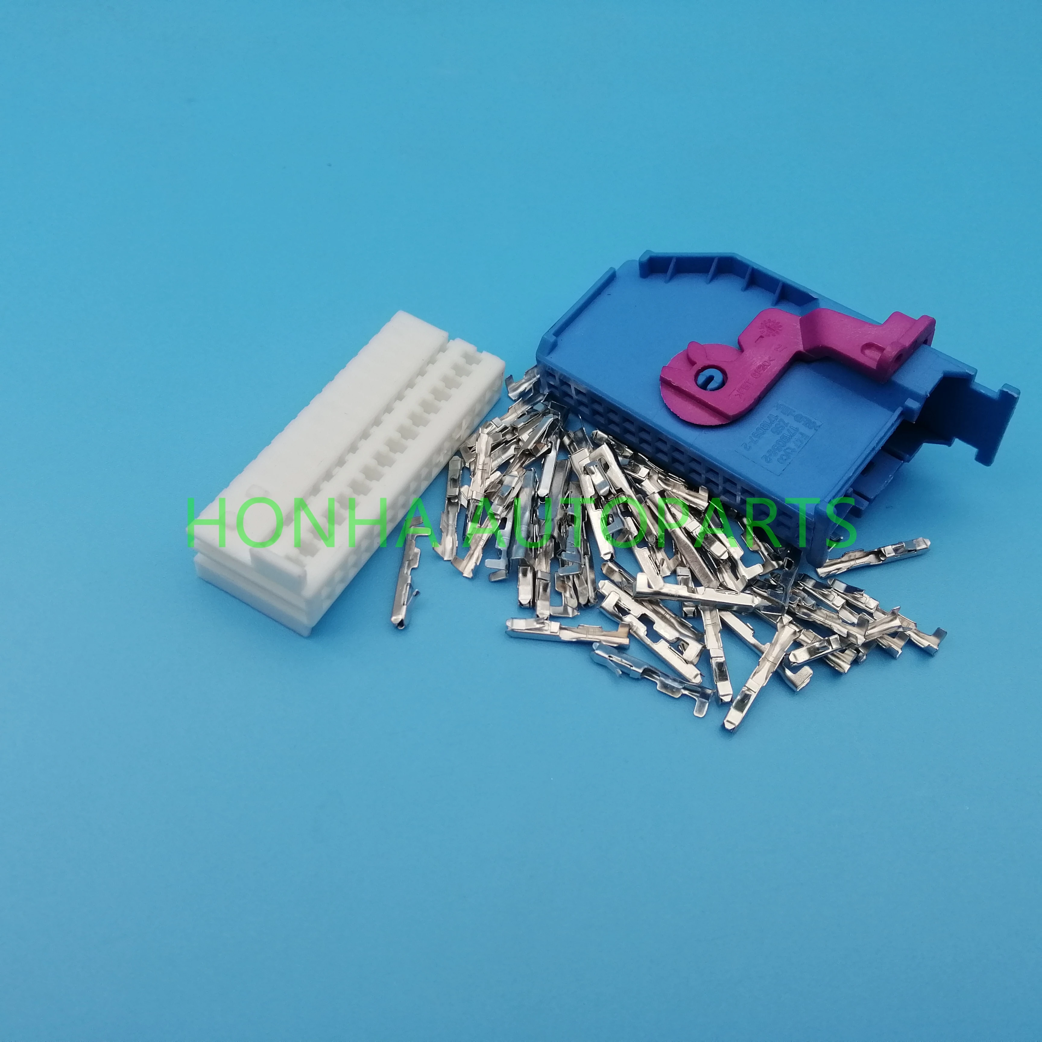 1 комплект 32 pin 1J0972977C автомобильный разъем ЭБУ для сиденья приборной панели разъемы 1719057-1 1719058-1
1 комплект 32 pin 1J0972977C автомобильный разъем ЭБУ для сиденья приборной панели разъемы 1719057-1 1719058-1