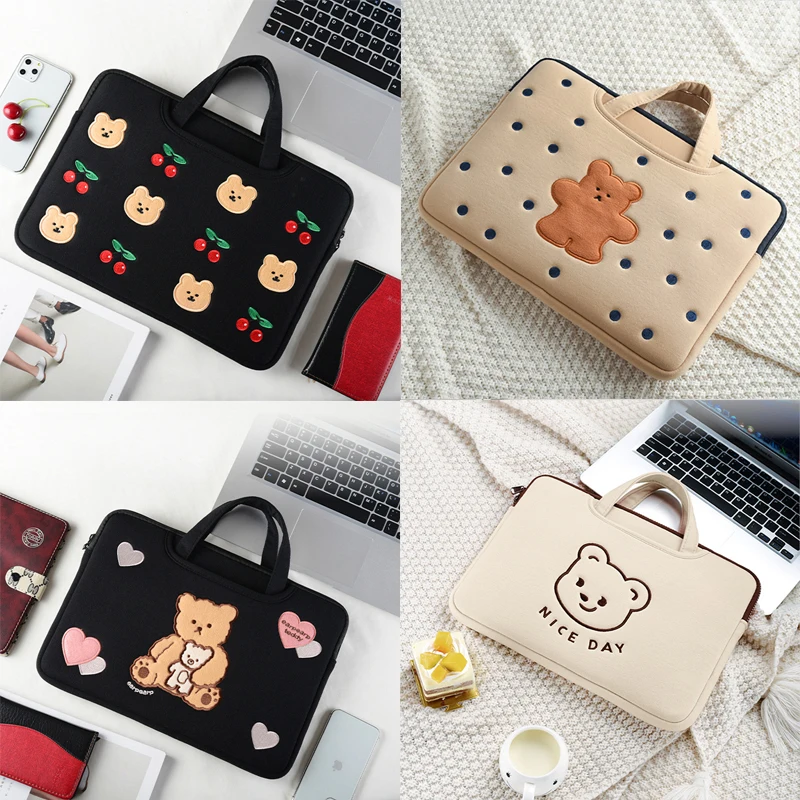 Cute Bear Laptop Bag Sleeve Handbag for Women Girls 11 12 13.6 14 15.6 Inch 2022 Portable Computer Sleeve Case for Macbook Ipad
Cute Bear Laptop Bag Sleeve Handbag for Women Girls 11 12 13.6 14 15.6 Inch 2022 Portable Computer Sleeve Case for Macbook Ipad