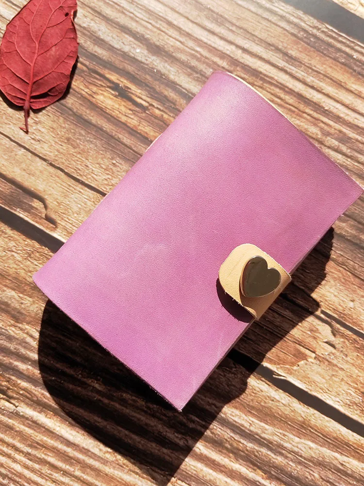 Pure Handmade A7 Size Vegetable Tanning Cowhide Leather Notebook For Lady, Lady Hand Book
Pure Handmade A7 Size Vegetable Tanning Cowhide Leather Notebook For Lady, Lady Hand Book