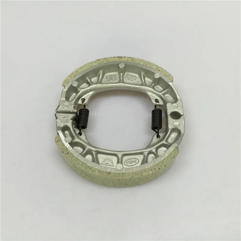 For CG125 / GY6-125 / 125 Pearl / For Honda / Moped / sand / brake pads / Motorcycle brake shoe Free Shipping 
For CG125 / GY6-125 / 125 Pearl / For Honda / Moped / sand / brake pads / Motorcycle brake shoe Free Shipping