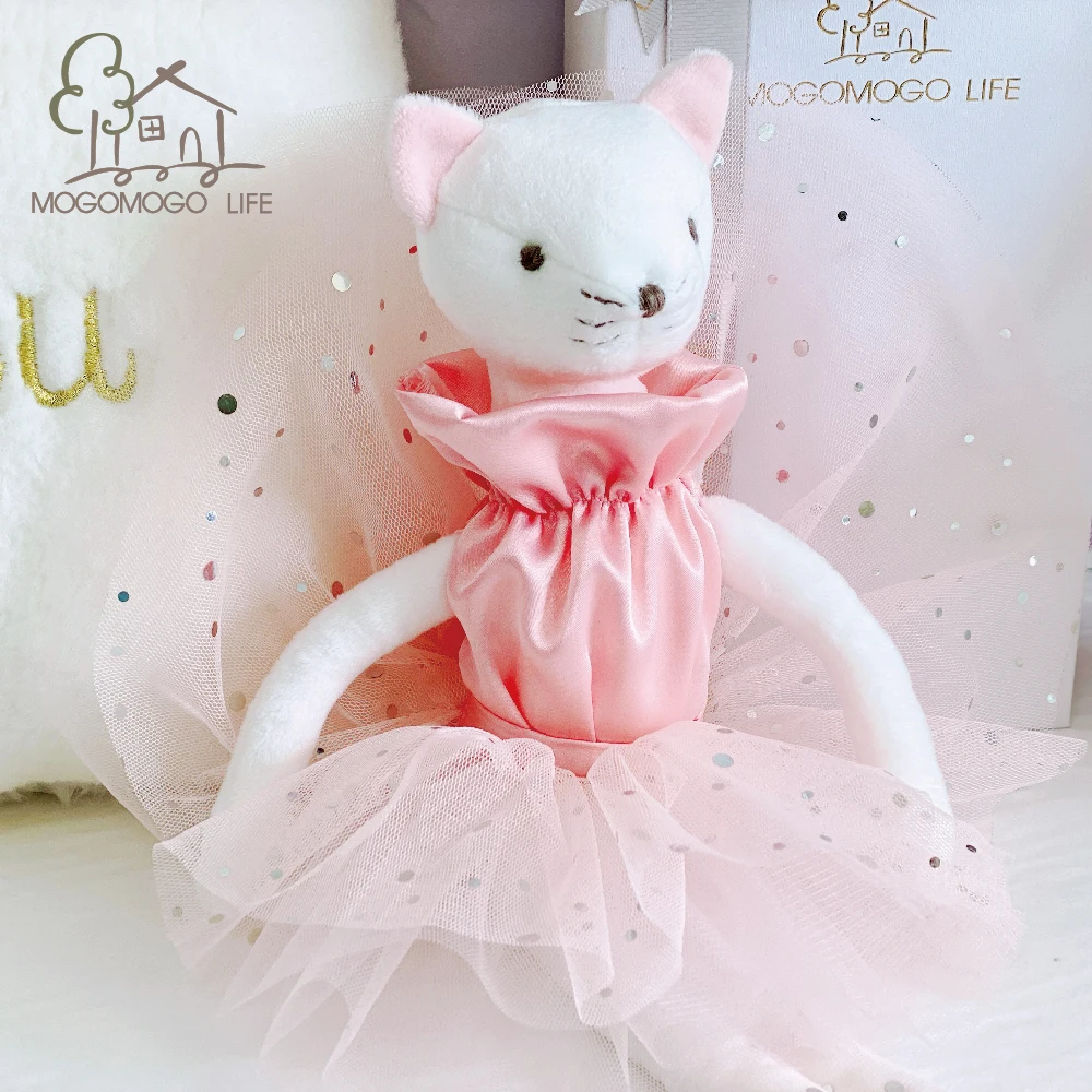 Luxury Ballerina Cat Plush Stuffed Toys Sweet Birthday Gift For Girls Fashion Handmade Designer Pink Princess Ballet Kitty Doll
Luxury Ballerina Cat Plush Stuffed Toys Sweet Birthday Gift For Girls Fashion Handmade Designer Pink Princess Ballet Kitty Doll