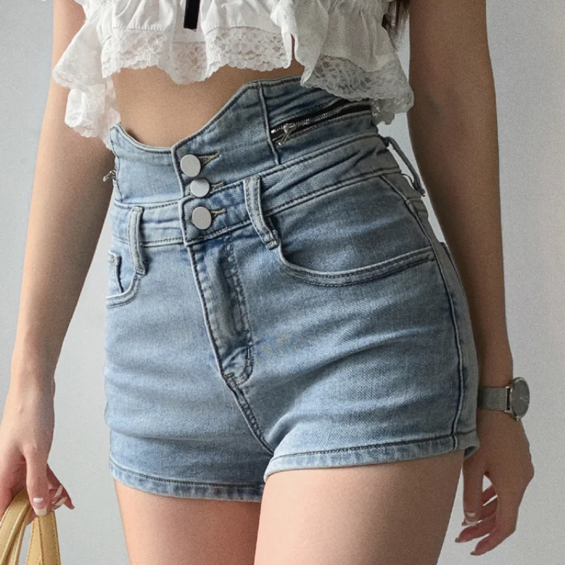 Casual Blue High Waist Denim Shorts Women Fashion High Street Button Hot Shorts Ladies Sexy Skinny Jeans Shorts
Casual Blue High Waist Denim Shorts Women Fashion High Street Button Hot Shorts Ladies Sexy Skinny Jeans Shorts