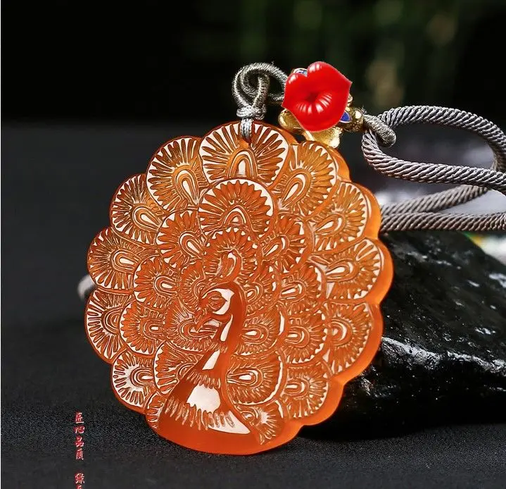 Beautiful Red agate peafowl Pendant hanging drop carnelian Carven Amulet Hanging
Beautiful Red agate peafowl Pendant hanging drop carnelian Carven Amulet Hanging