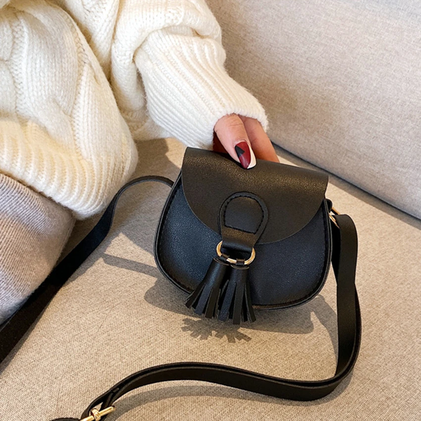Fashion Small Crossbody Bags Women Mini PU Leather Shoulder Messenger Bag For Girls Tassel Bolsas Ladies Phone Purse Zipper Flap
Fashion Small Crossbody Bags Women Mini PU Leather Shoulder Messenger Bag For Girls Tassel Bolsas Ladies Phone Purse Zipper Flap