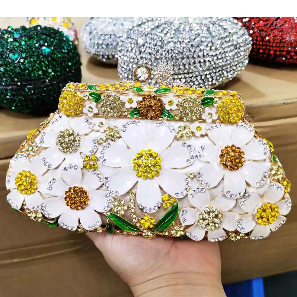 Luxury Flower Designer Crystal Evening Bags Diamond Clutch Bags Day clutch Ladies Pochette Box Handbags SM72
Luxury Flower Designer Crystal Evening Bags Diamond Clutch Bags Day clutch Ladies Pochette Box Handbags SM72