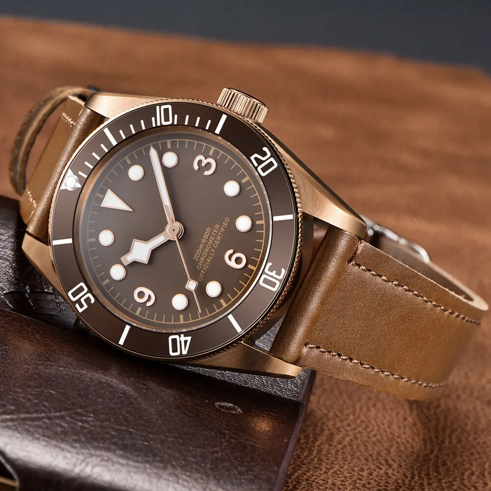 41mm Corgeut luxury top brand sport Sapphire Glass Sterile Coffee Dial PVD Mechanical Male clock Japan NH35 Automatic Wrist Watc
41mm Corgeut luxury top brand sport Sapphire Glass Sterile Coffee Dial PVD Mechanical Male clock Japan NH35 Automatic Wrist Watc