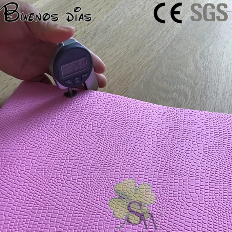 BUENOS DIAS-Snake Surface Eva Foam Craft Grip Mats,Punch Handmade Material, Easy to Cut, Pink Color, Size 3mm, 49cm * 250cm
BUENOS DIAS-Snake Surface Eva Foam Craft Grip Mats,Punch Handmade Material, Easy to Cut, Pink Color, Size 3mm, 49cm * 250cm